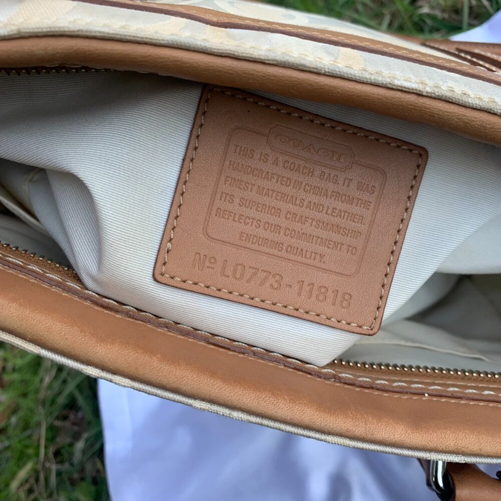 Coach Hampton Vintage Optic Signature Jacquard Cream Leather L0773-11818 Handbag - Picture 14 of 16